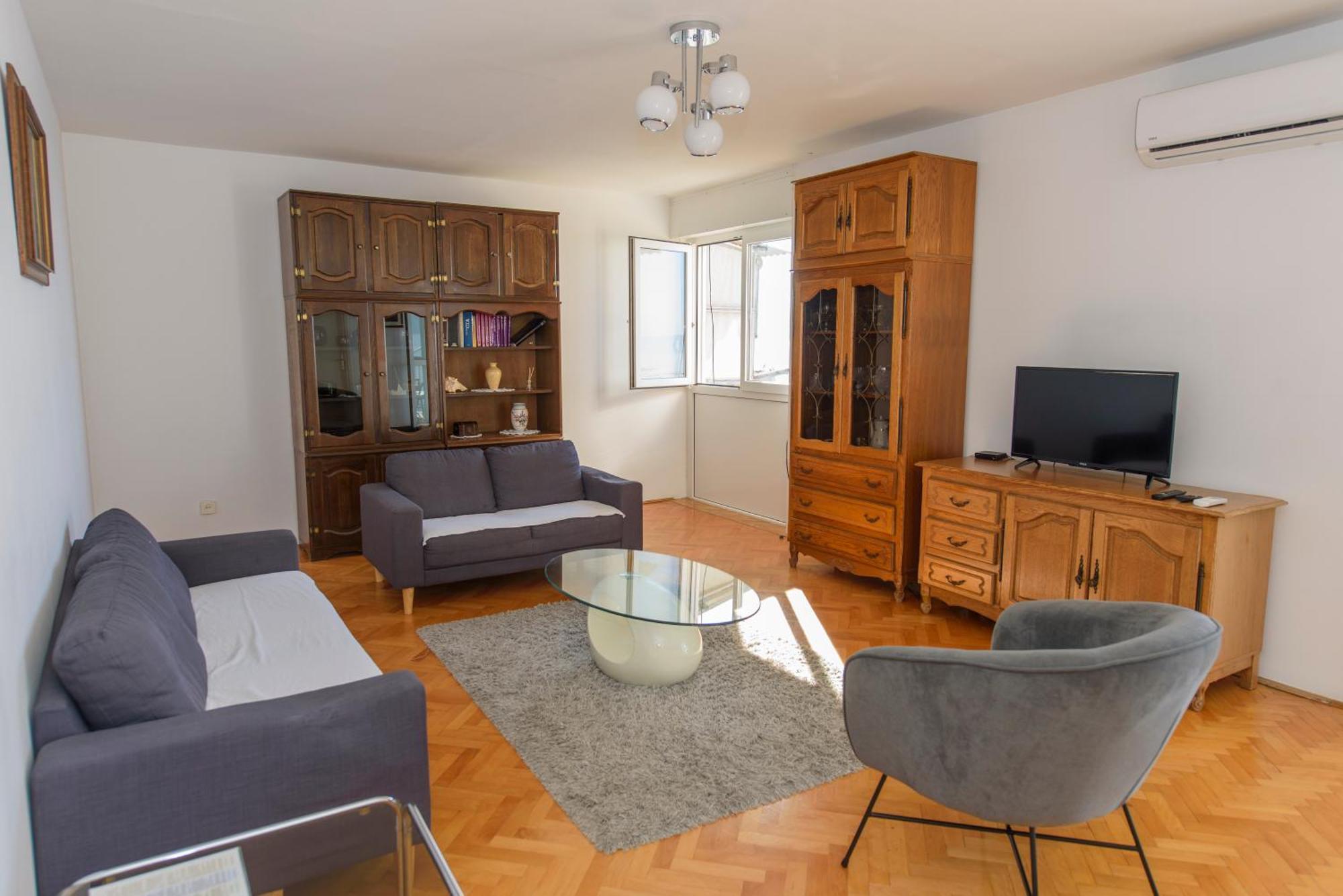 Sunny Apartment Omiš Exteriör bild